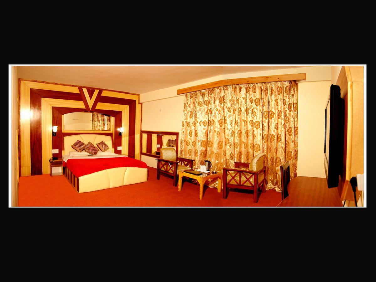 Hotel Nitesh Манали Экстерьер фото