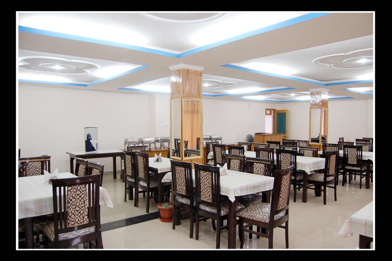Hotel Nitesh Манали Экстерьер фото