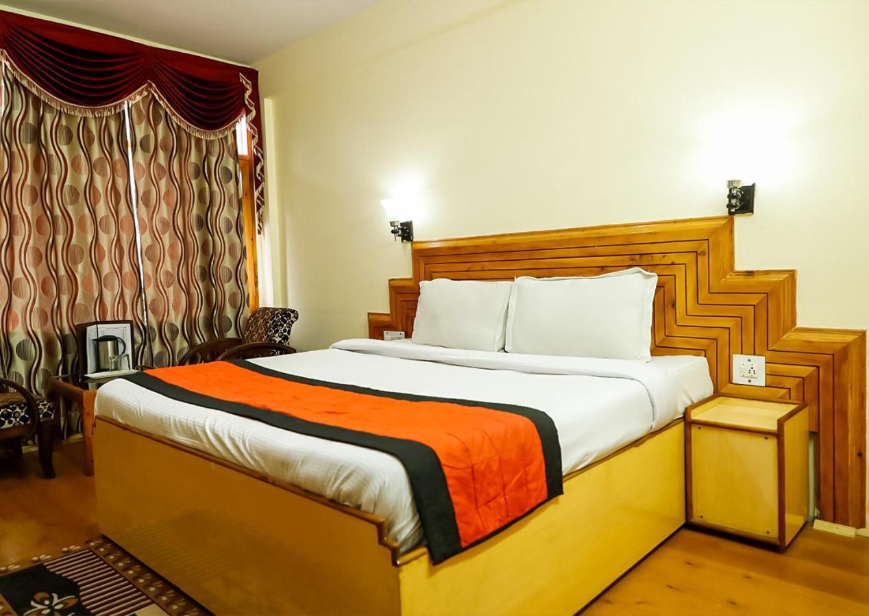 Hotel Nitesh Манали Экстерьер фото